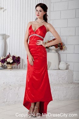 V-Cut Neck Taffeta Beading Ruched 2013 Red Prom Evening Gowns