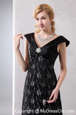 Lace V-neck Chapel Train Beading Cap Sleeves Black Evening Dress