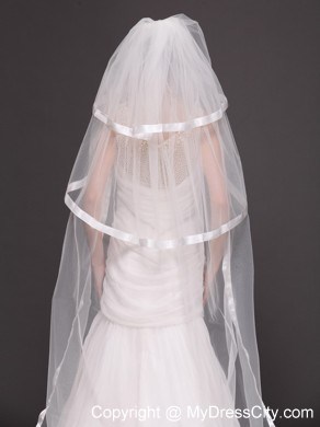 3 Layers and Appliques Ball Gown Bridal Veils For Wedding