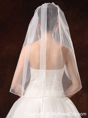 Graceful One-tier Beautiful Organza With Pearl Bridal Veils