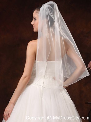 Graceful One-tier Beautiful Organza With Pearl Bridal Veils