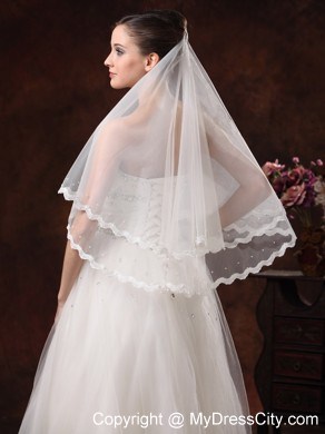 Graceful Pearl Trim Edge Organza Wedding Veils