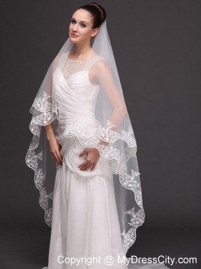 Lace Appliques Tulle Graceful Wedding Veil