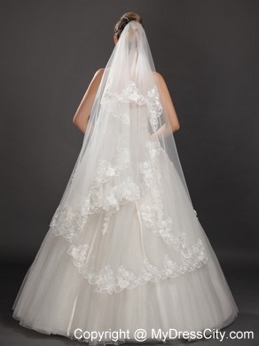 Lace Appliques Tulle Graceful Wedding Veil