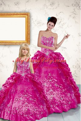 Fuchsia Vestidos de Quinceanera Military Ball and Sweet 16 and Quinceanera and For with Beading and Appliques and Pick Ups Strapless Sleeveless Lace Up