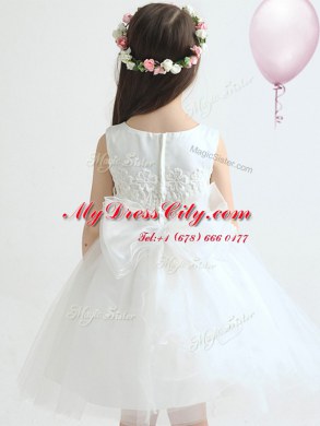 Luxurious Scoop White A-line Appliques and Bowknot Toddler Flower Girl Dress Zipper Tulle Sleeveless Knee Length