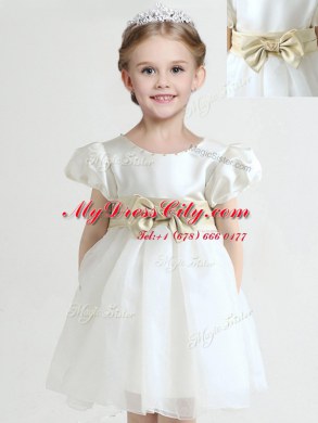 Custom Design Knee Length White Flower Girl Dresses for Less Scoop Short Sleeves Zipper