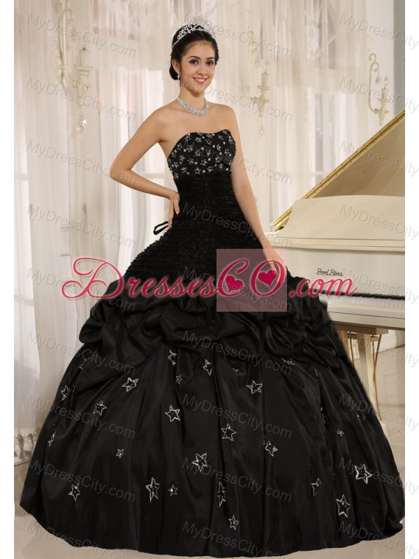 Appliques Decorate On Taffeta Strapless Black Quinceanera Dress