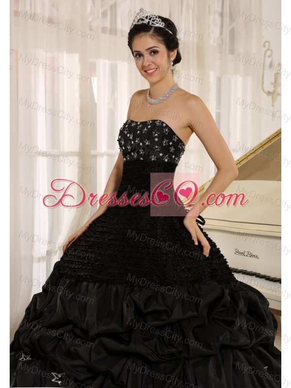 Appliques Decorate On Taffeta Strapless Black Quinceanera Dress