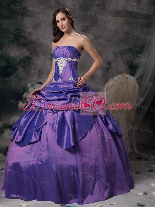 Lavender Ball Gown Strapless Floor-length Taffeta Appliques Quinceanera Dress