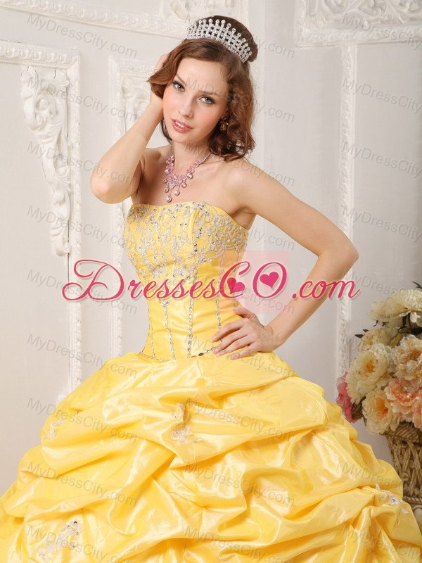 Yellow Ball Gown Strapless Court Train Taffeta Appliques and Beading Quinceanera Dress