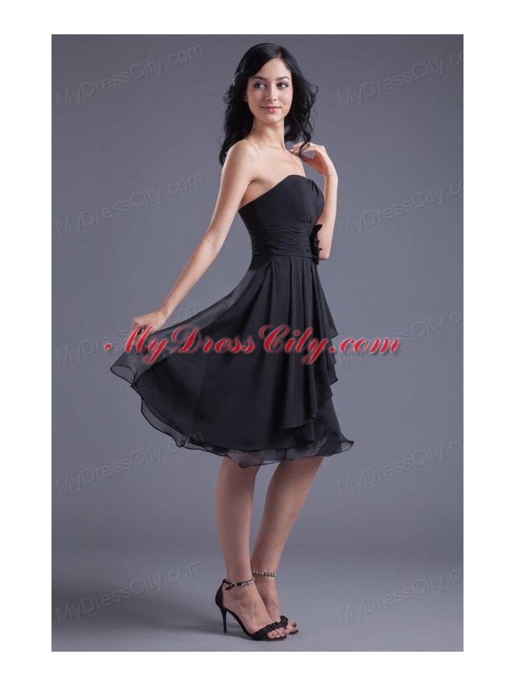 A-line Black Strapless Knee-length Hand Made Flowers Prom Dress