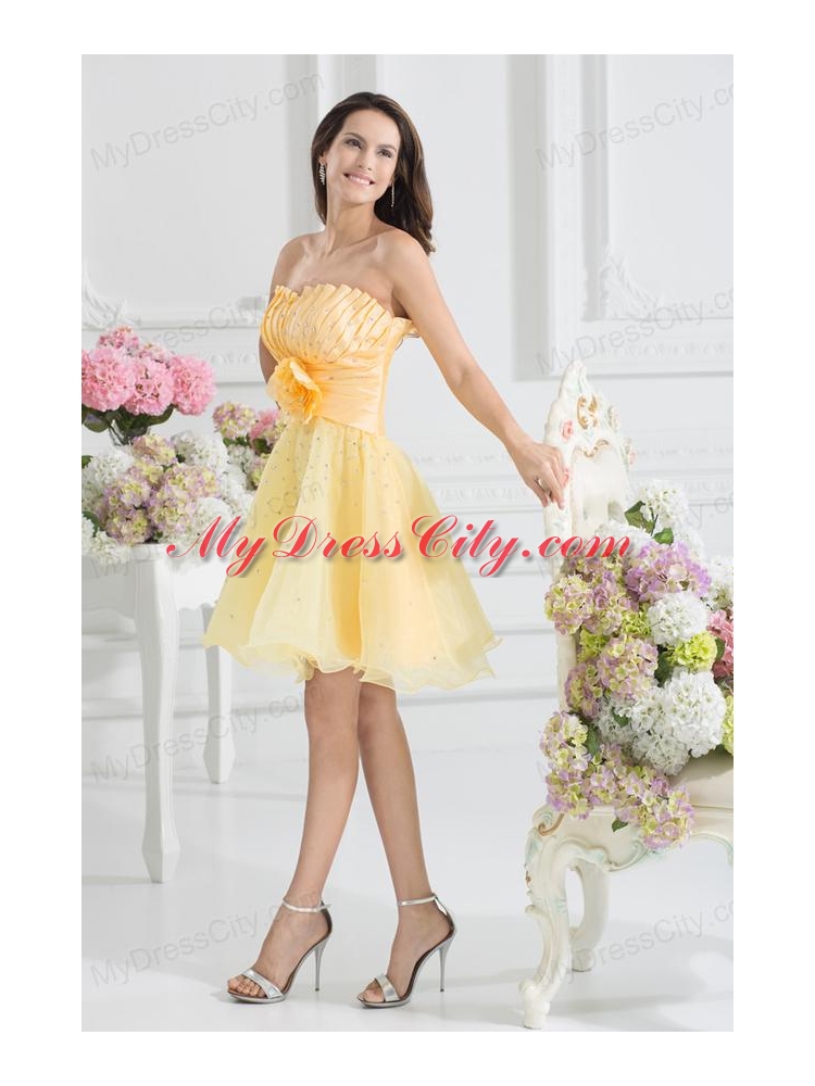 A-line Yellow Strapless Hand Made Flower Organza Prom Dress