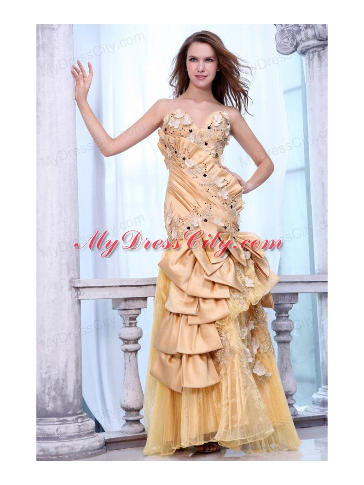 Bowknot Unique Sweetheart Gold Prom Dress with Beading and Flowers