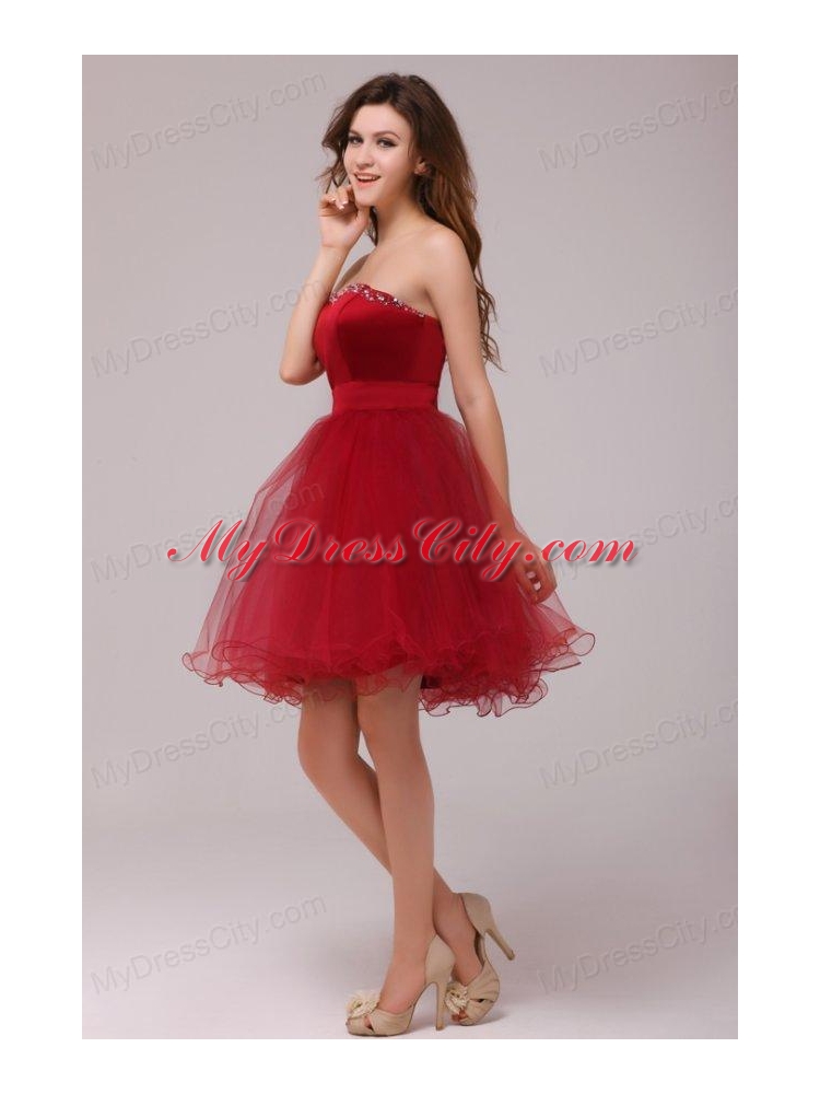 A-line Wine Red Sweetheart Beading Knee-length Prom Dress