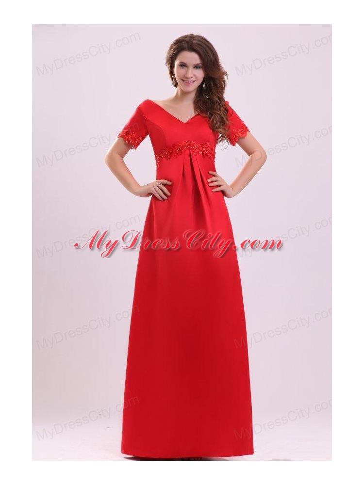 Empire V-neck Short Sleeves Appliques Satin Prom Dress in Red