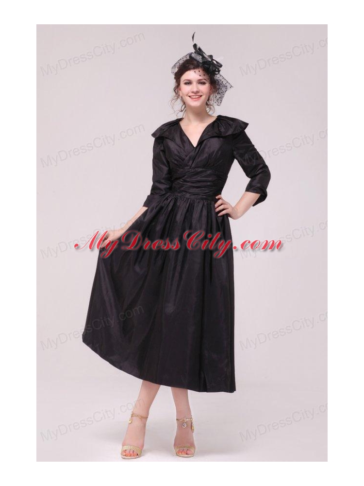 A-line V neck Black Tea-length Ruching Prom Dress with Half Sleeves