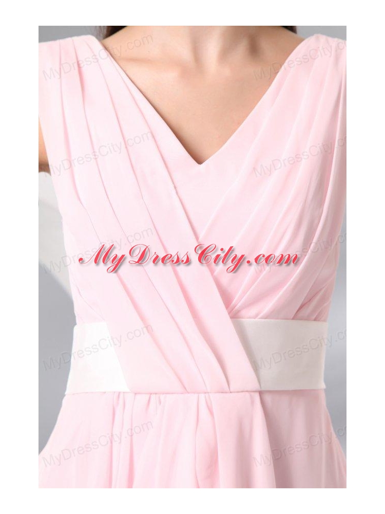 Column Baby Pink V-neck Chiffon Short Prom Cocktail Dress