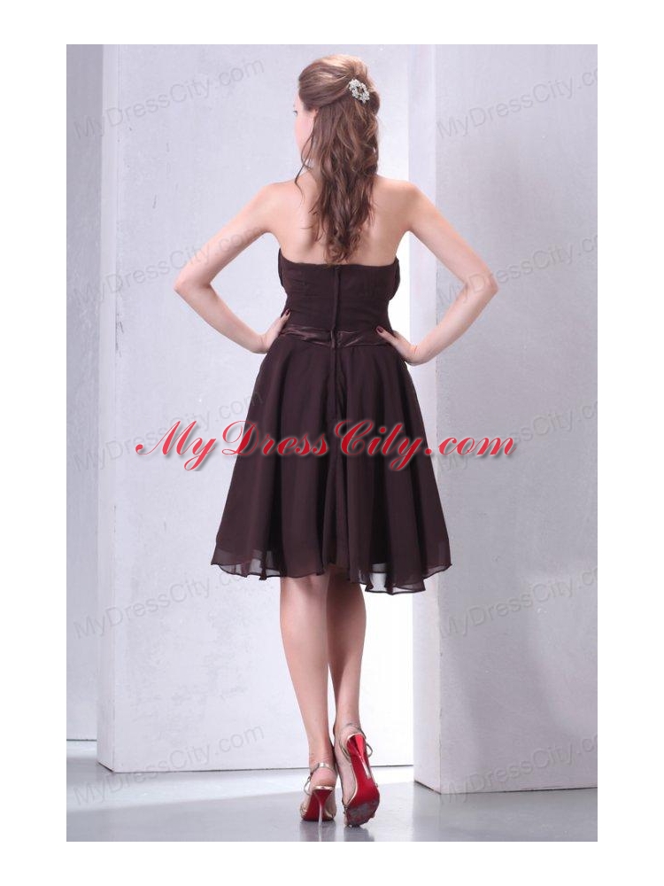 Elegant Brown Strapless Knee-length Prom Dress with Sash and Ruching