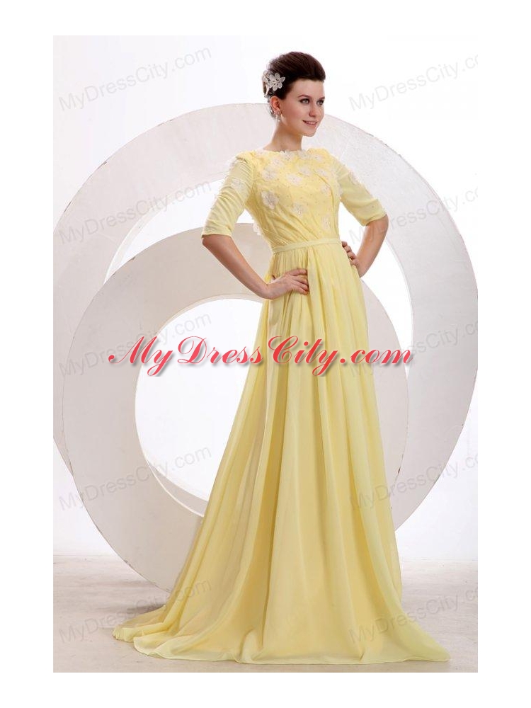 Light Yellow Empire Bateau Appliques with Beading Short Sleeves Prom Dress