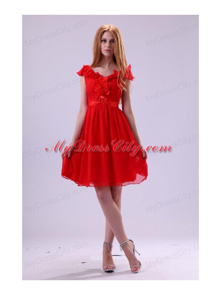 Red A-line V-neck Prom Dress with Flowers Knee-length