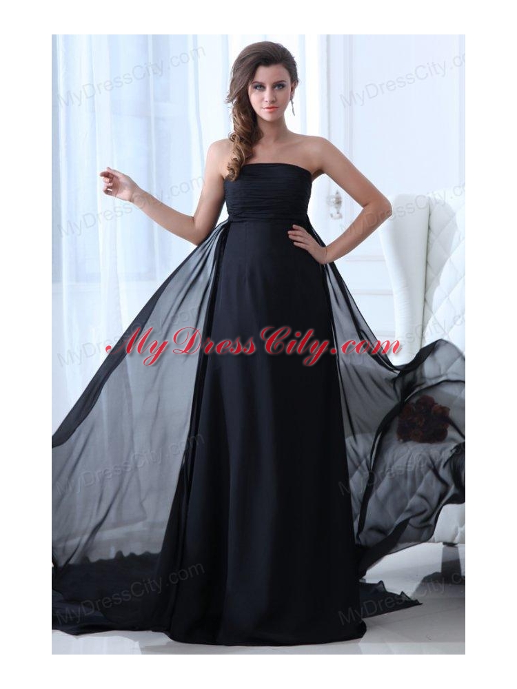 Empire Black Strapless Chapel Train Ruching Prom Dress