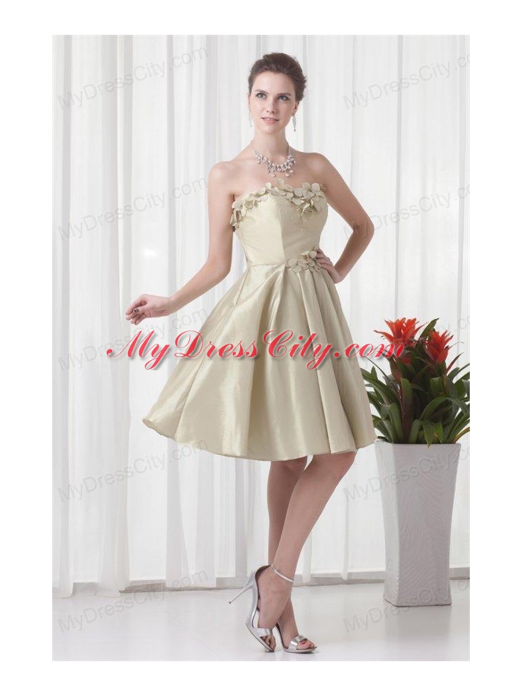 Column Sweetheart Chiffon Spring Green Ruching and Hand Made Flowers Prom Dress