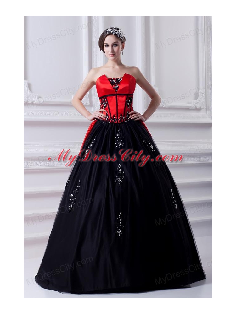 Cheap Strapless Appliques Pick-ups Black and Red Quinceanera Dress with Brush Train