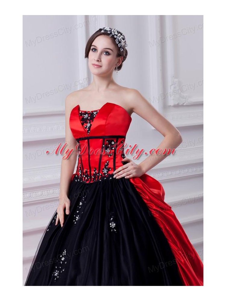 Cheap Strapless Appliques Pick-ups Black and Red Quinceanera Dress with Brush Train