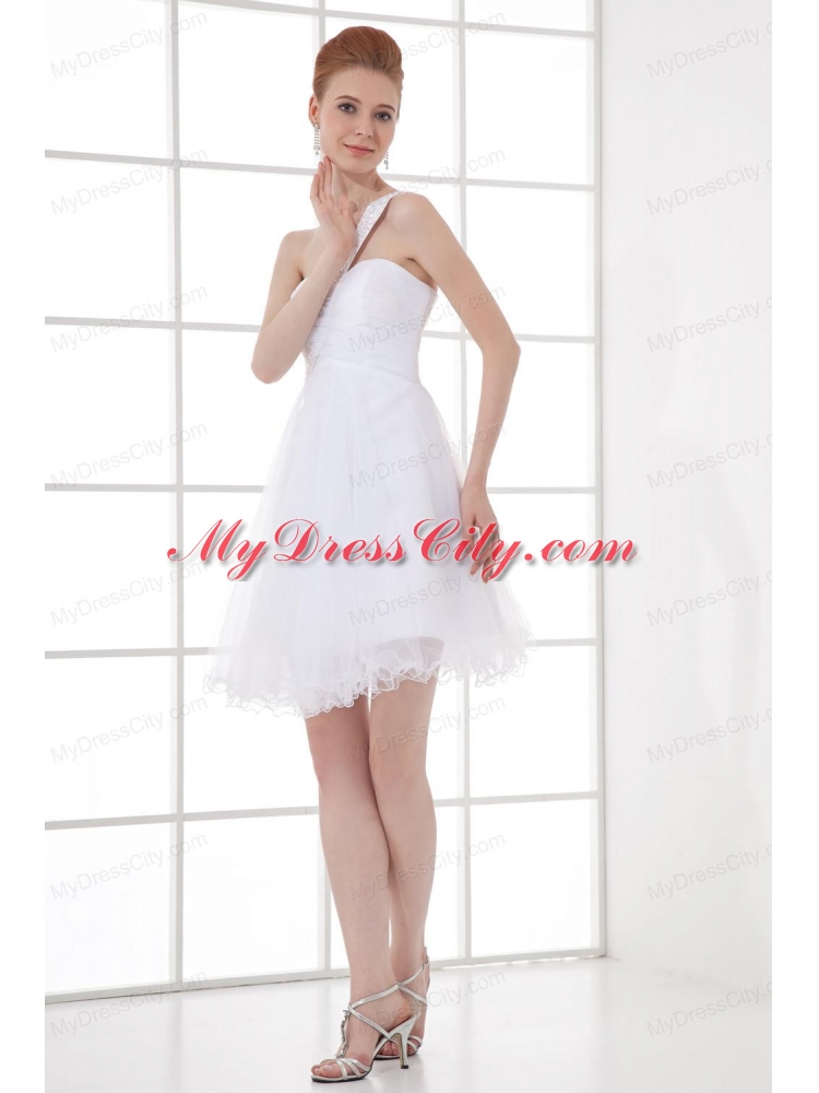 2014 Simple A-line One Shoulder Tulle Ruching Beading Short Wedding Dress