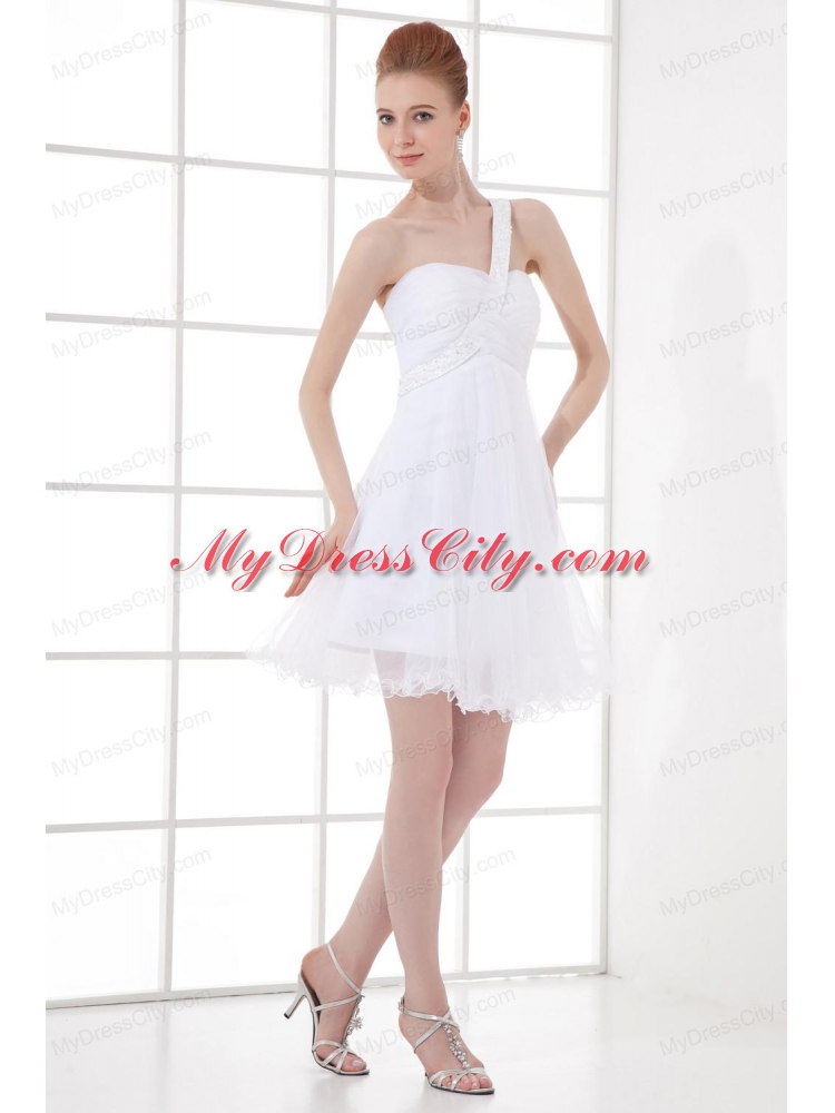 2014 Simple A-line One Shoulder Tulle Ruching Beading Short Wedding Dress