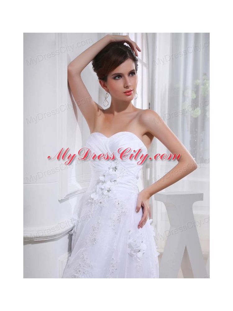 Discount A-line Sweetheart Tulle Appliques White Wedding Dress with Knee-length