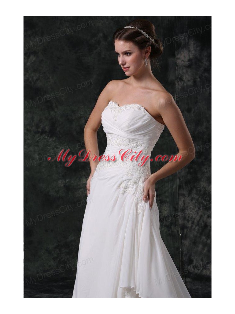 Sweetheart ball gown Court Train   Wedding Dress in White with Appliques