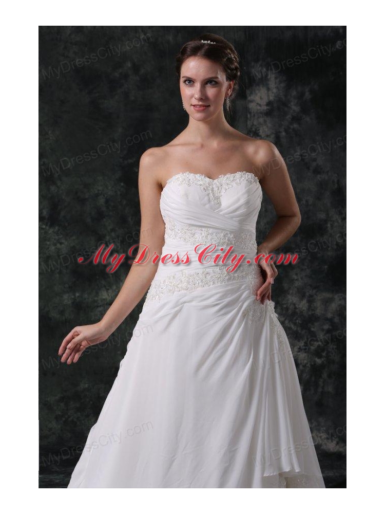 Sweetheart ball gown Court Train   Wedding Dress in White with Appliques