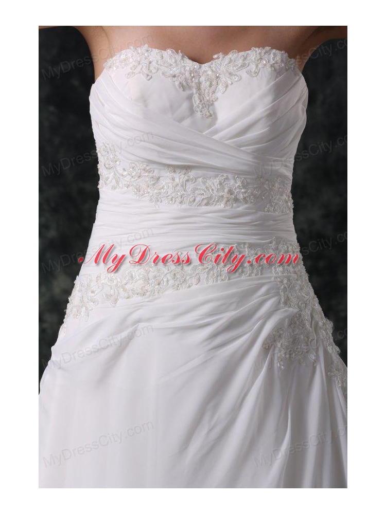 Sweetheart ball gown Court Train   Wedding Dress in White with Appliques