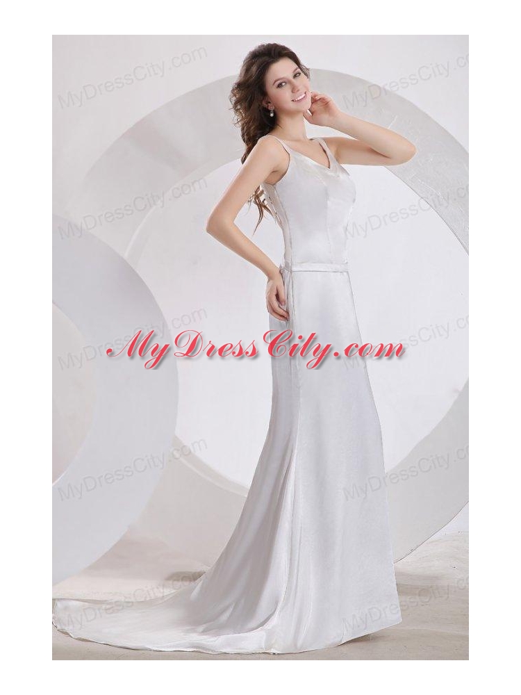 Fashionable Column V-Neck Brush Train Ruching Wedding Dress