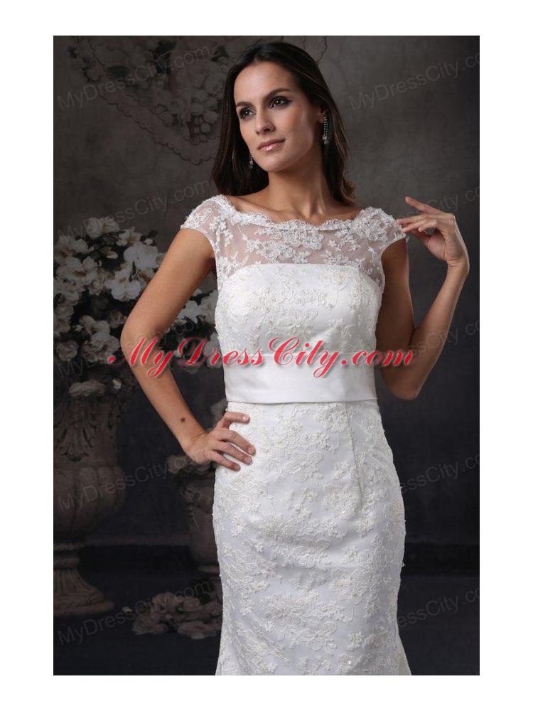 Luxurious Column Scoop Lace Wedding Dress with Watteau Train