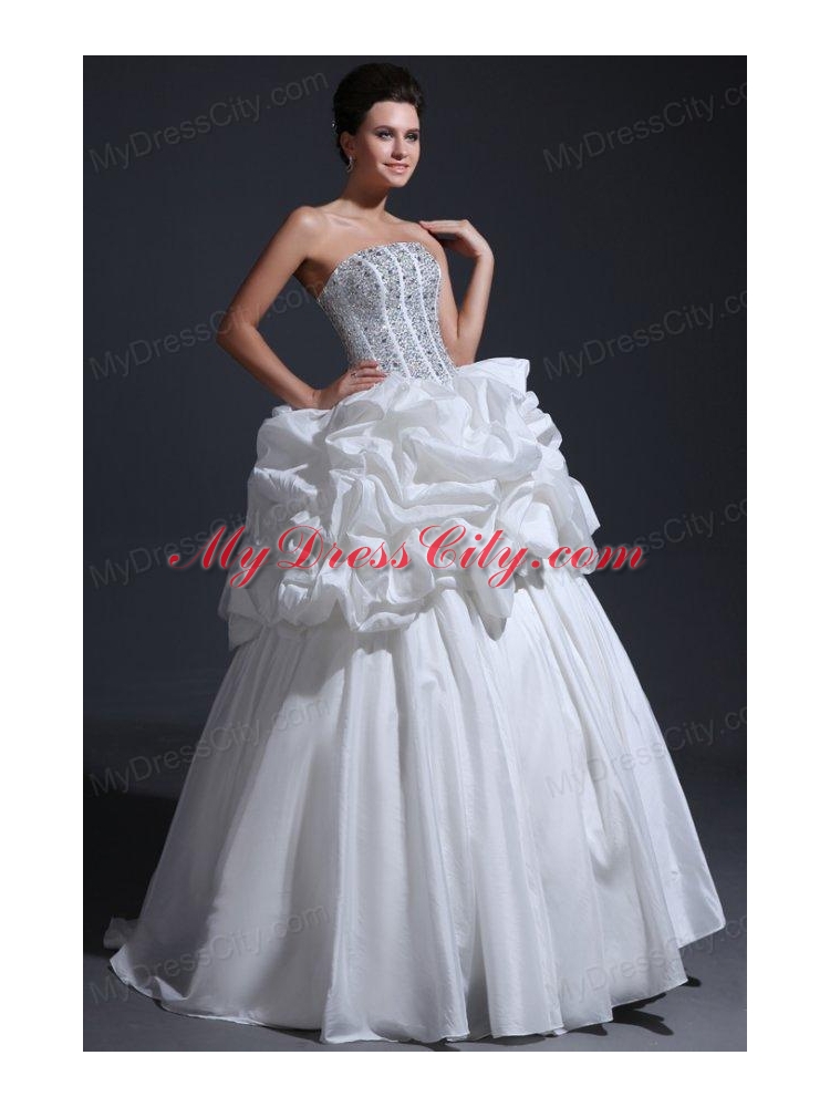 Strapless Ball Gown Beaded Decorate Bodice Taffeta Wedding Dress