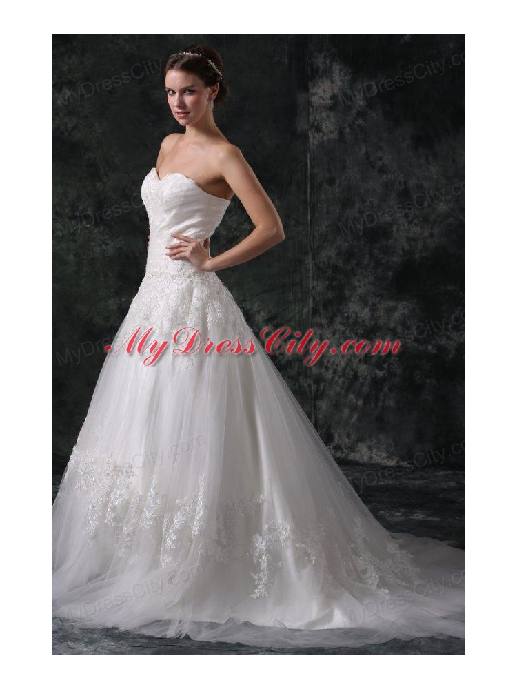 A-Line Sweetheart Court Train Appliques Lace Up Tulle Wedding Dress