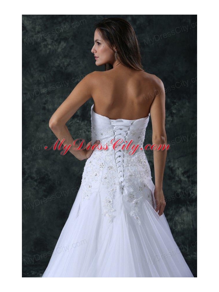 A-Line Sweetheart Court Train Lace and Appliques Organza Wedding Dress