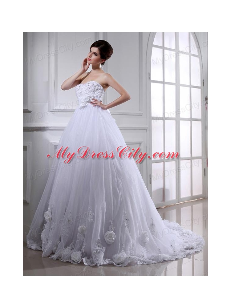 Ball Gown Strapless Appliques and Sequins Wedding Dress in White