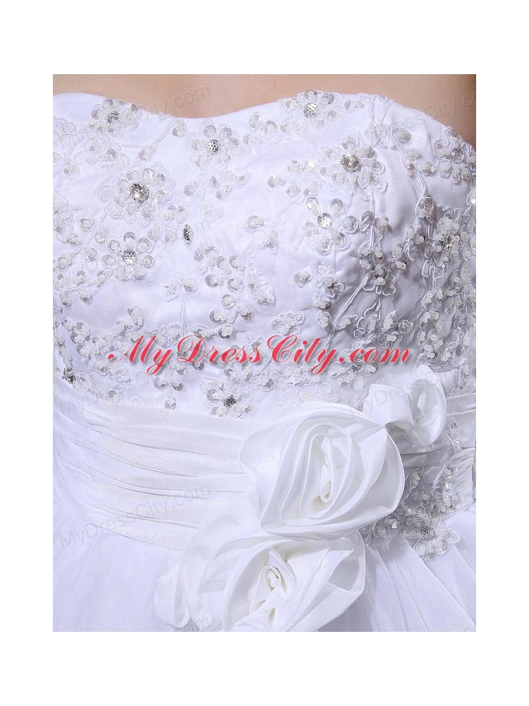 Ball Gown Strapless Appliques and Sequins Wedding Dress in White