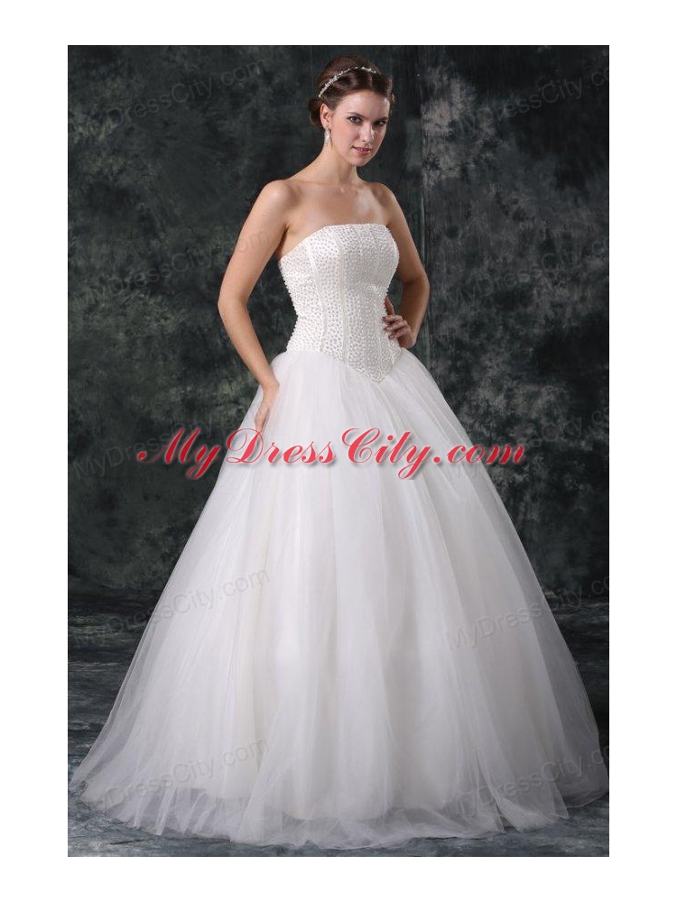 Ball Gown Strapless Beading Tulle Wedding Dress with Floor-length