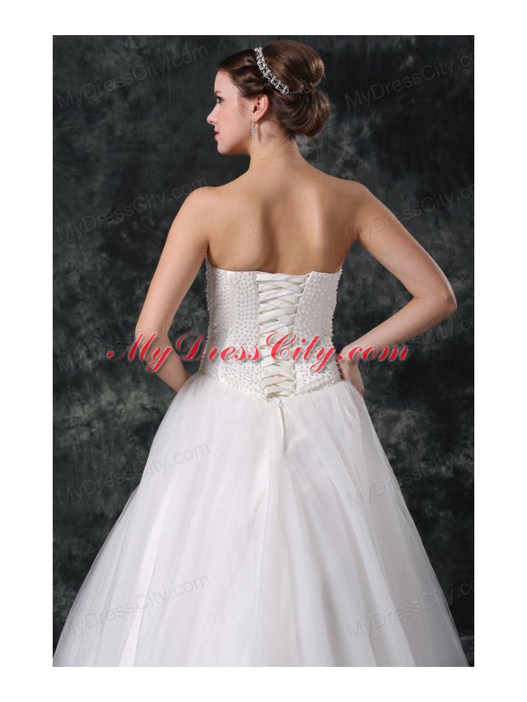 Ball Gown Strapless Beading Tulle Wedding Dress with Floor-length