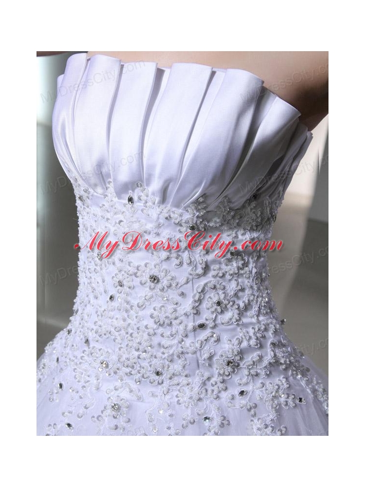 Beautiful Puffy Appliques Ruching Wedding Dress with Chapel Train