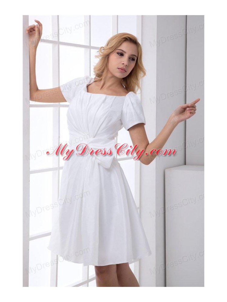 Pretty A-line Scoop Short Sleeves Wedding Dress with Ruching