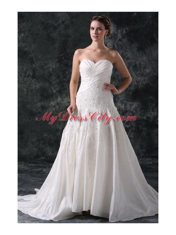 A-Line Sweetheart Taffeta Appliques Court Train Lace Up Wedding Dress