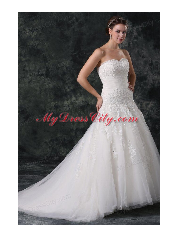 A-Line Tulle Sweetheart Court Train Beading Appliques Lace Up Taffeta Wedding Dress