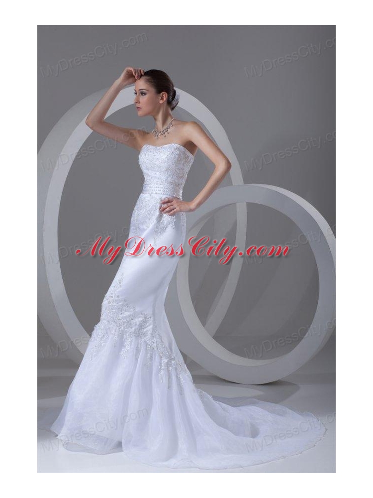 Column Strapless Appliques Court Train Organza Wedding Dress