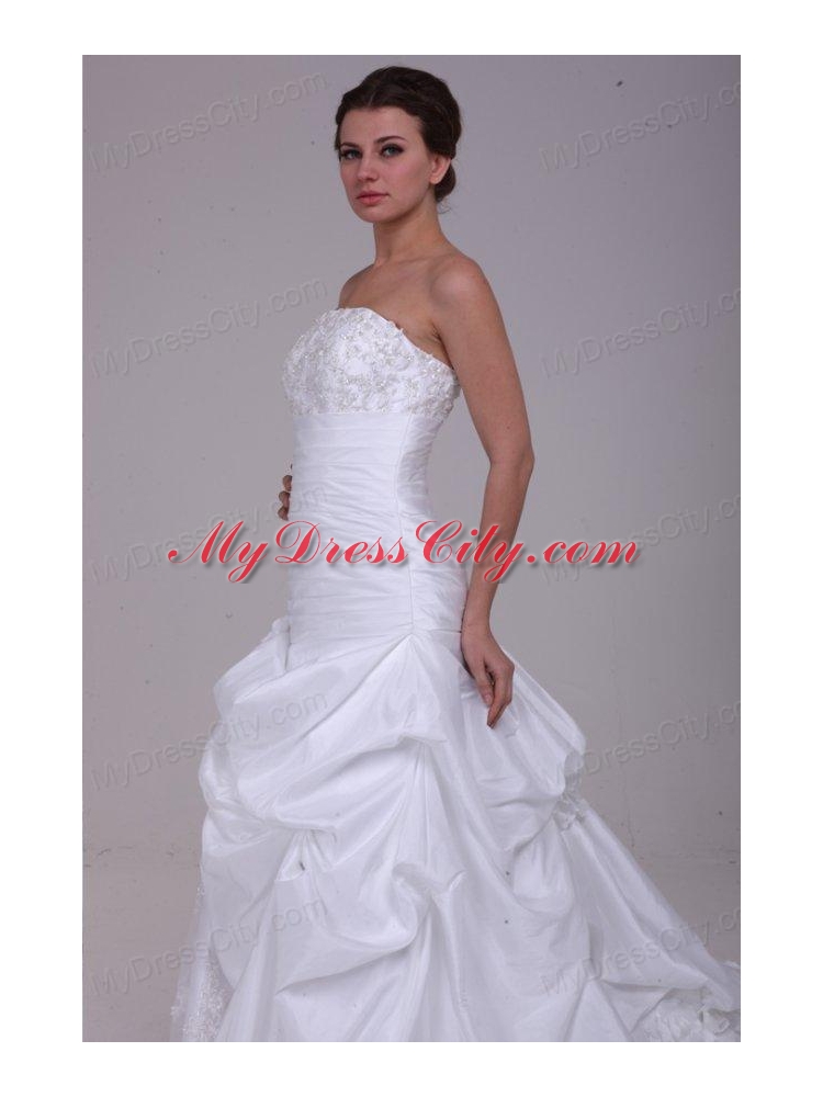 Princess Strapless Beading Taffeta Wedding Dress with Court Train